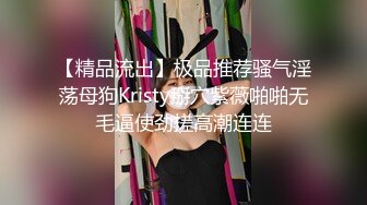 kcf9.com-黄衣红内裤颜值靓妹失禁把粑粑拉内裤上也不舍得把内裤扔了一脸无奈