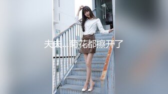 婊妹的呻吟清纯颜值略显风骚，让小哥哥无情抽插，口交大鸡巴床边草嘴，道具抽插骚穴浪荡呻吟，多体位蹂躏1