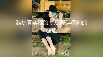 《贵在真实?极限偸拍》坑神KTV蹲点意外拍到一对小情侣厕所内性交，倒勾鞋男猛烈抠逼然后在疯狂后入内射，妹子蹲下在把精液尿出来