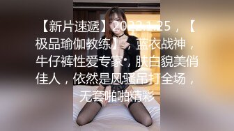 露臉才是王道！推特狼粉女神男人肏便器【janpet】私拍，戶外露出一幫爺們群P她堪比島國女優